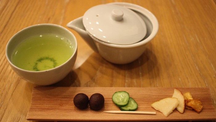 HIGASHIYA 煎茶