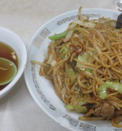 交通飯店　味噌焼きそば