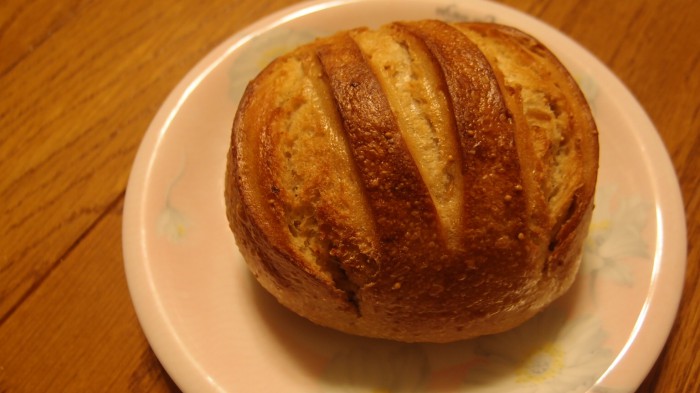 メゾンカイザー＠松屋　イチジクのパン