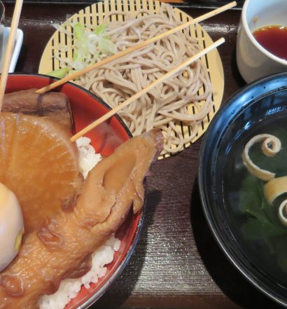 ふじとはち　しぞーかおでん丼セット