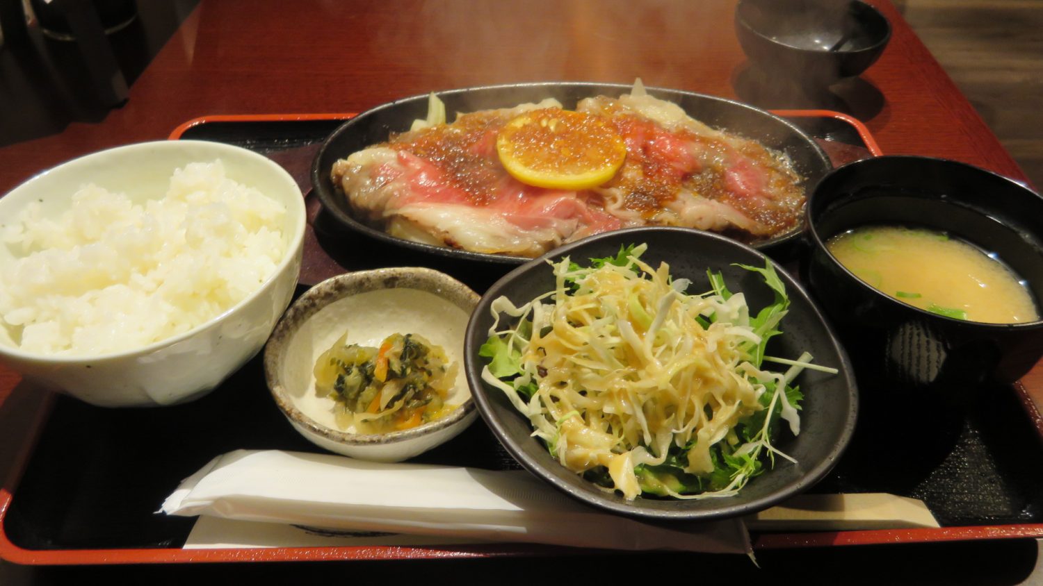 長崎まるごと屋　壱岐牛のレモンステーキ定食
