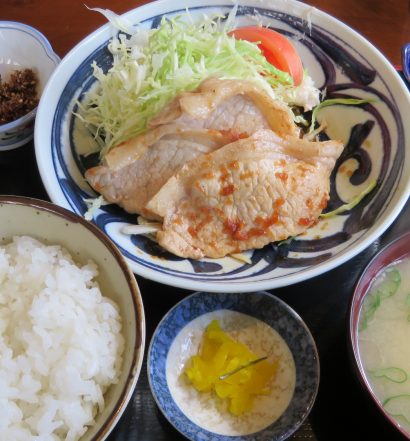 銭形　生姜焼き定食