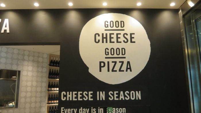 good cheese good pizza 外観