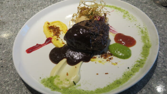 CACHETTE Chez T.et.Y　ハンバーグ