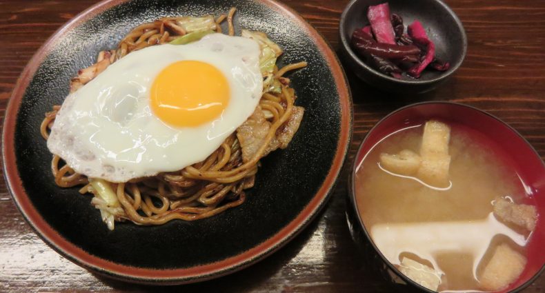 冨くら　ソース焼きそば