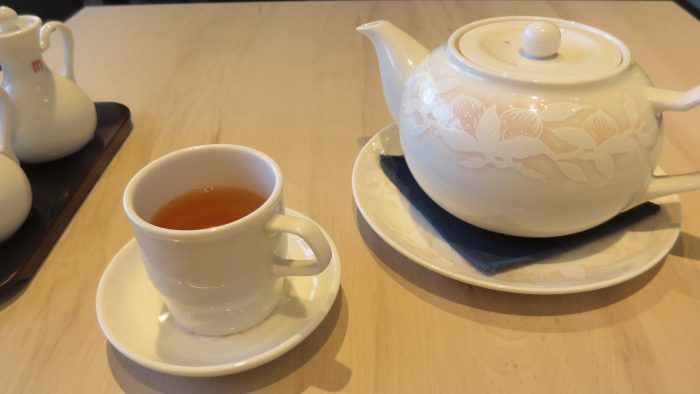 桃谷樓　中国茶
