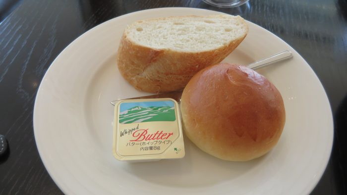 松本楼　パン