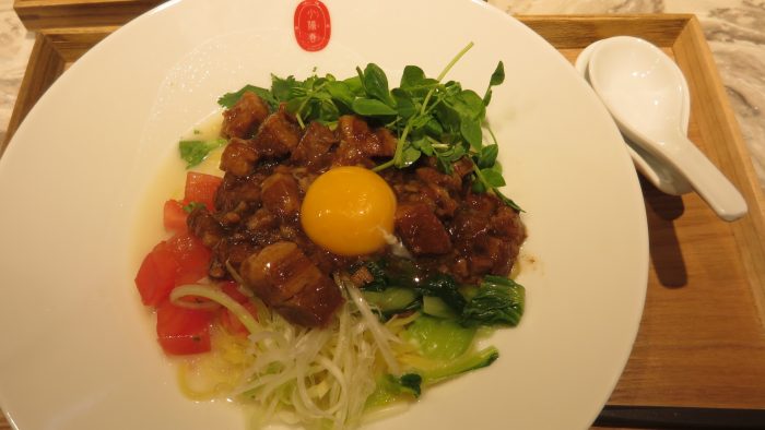 小陽春　ルーロー麺