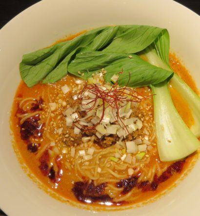 麺屋うさぎ　担担麺