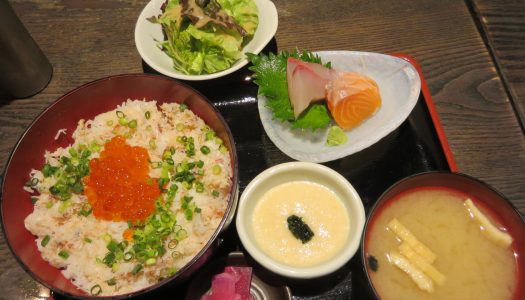 銀座　いろり家　カニといくらの漁師飯