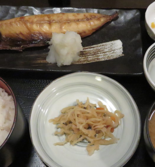呑処ひろし　焼き魚定食