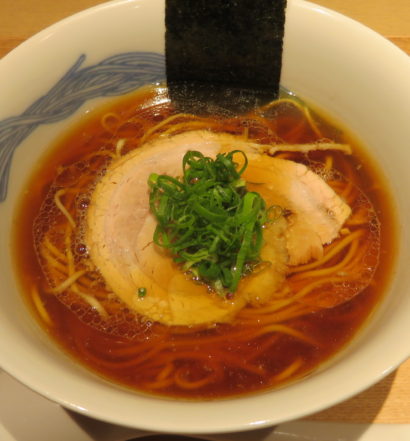 RAMEN 凛　醤油らぁ麺