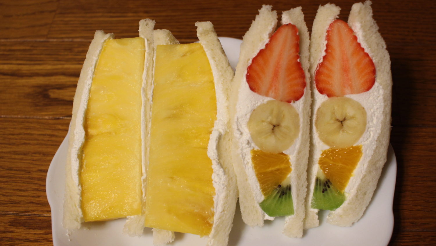 be! fruits sandwich フルーツサンド