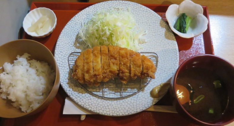 晴のちカツ　富士デュロック ロースカツ定食