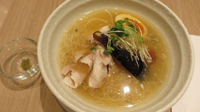 izameshi dish 三元豚の豚しゃぶ 梅おろし冷麺
