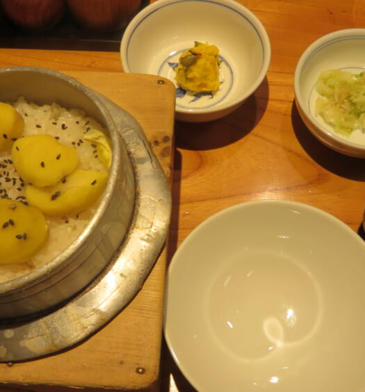 鳥ぎん本店　栗釜めし