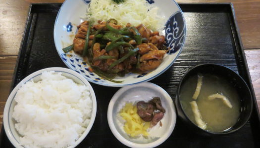 銀座　呑兵衛　鶏みそピーマン炒め定食