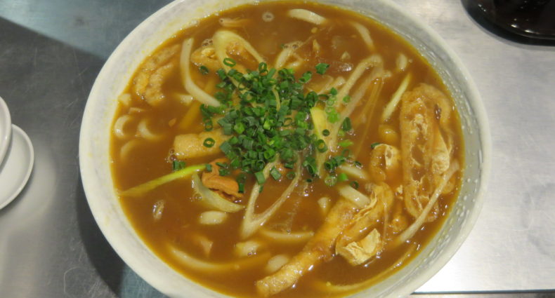 名無しのうどんや　カレーうどん