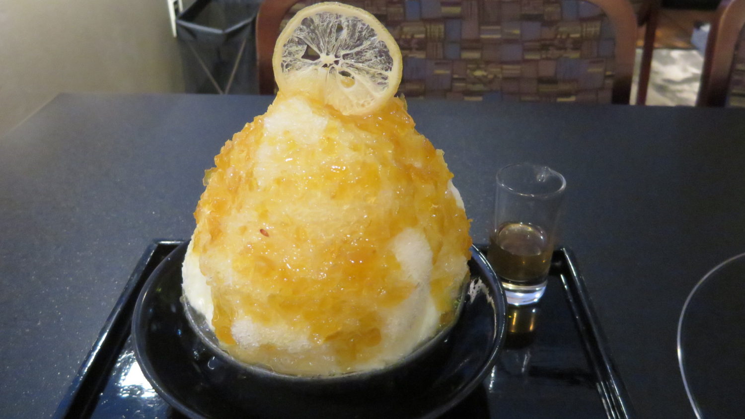 吉野　はちみつとレモンのかき氷