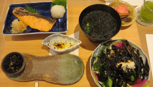 京橋　山形屋海苔店　海苔を愉しむ お結び御膳 | 黒蜜きな粉 みたらしチーズホイップ