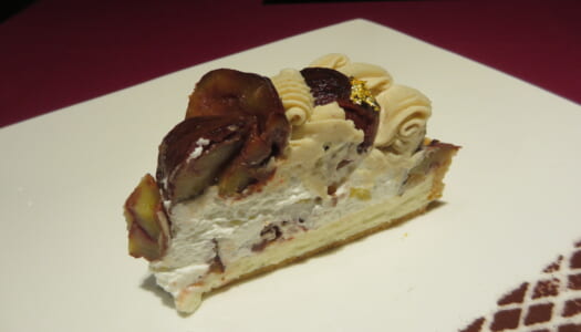 銀座　カフェコムサ銀座　熊本県産「やまえ栗」のケーキ | 「あまりん」とピスタチオムースのケーキ