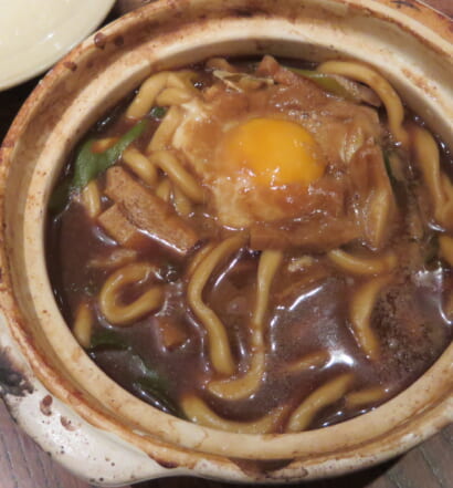 玉丁本店　味噌煮込みうどん