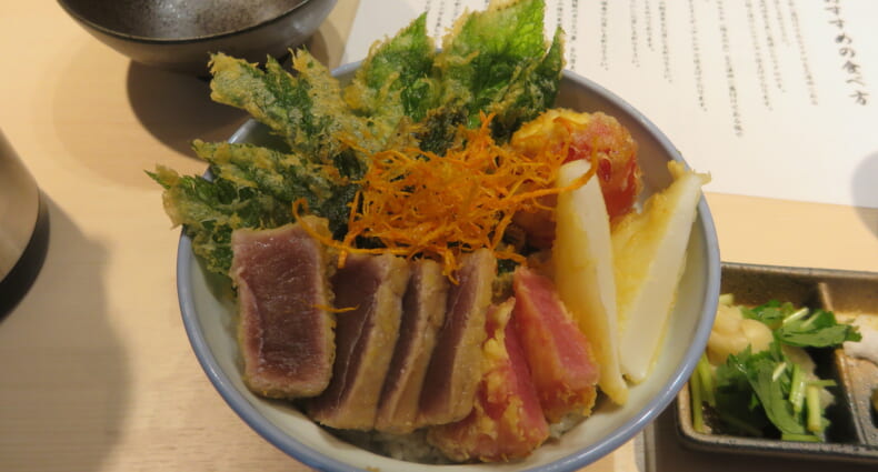 レア天丼 三よし　海鮮レア天丼