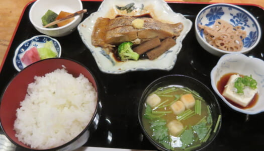 銀座　季の庭　煮魚定食