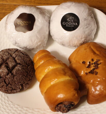 GODIVA Bakery＠交通会館　パン