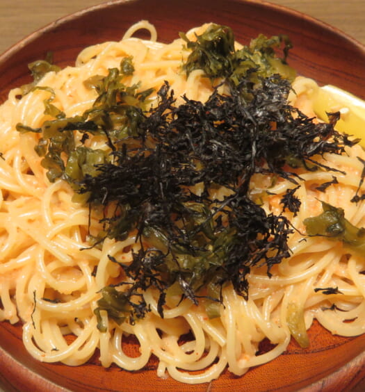 壁の穴　辛子明太子と高菜のスパゲッティ