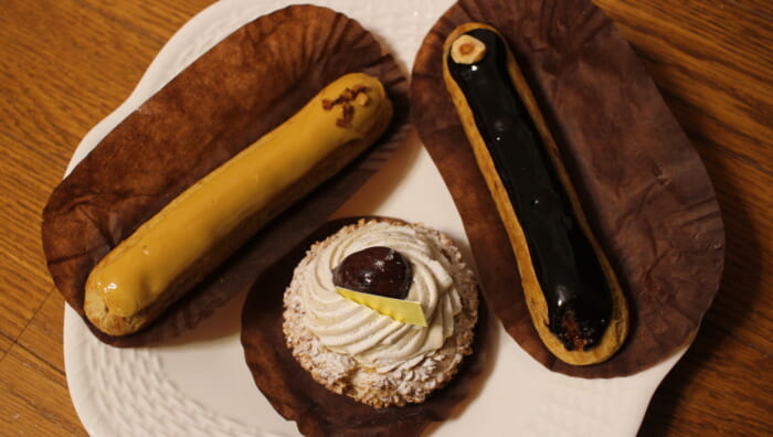 メゾンカイザー＠松屋　栗のシュークリーム、エクレアショコラ、エクレアキャラメル