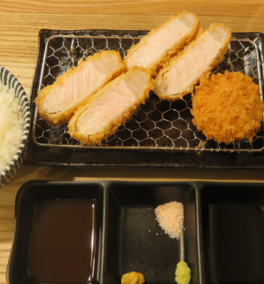 とんかつ斉藤　ロースかつ定食