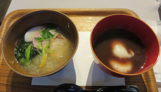 新橋　ももてなし家（とっとり・おかやま新橋館）　岡山ぶり雑煮、鳥取小豆雑煮 | 哲多豚の焼きうどん