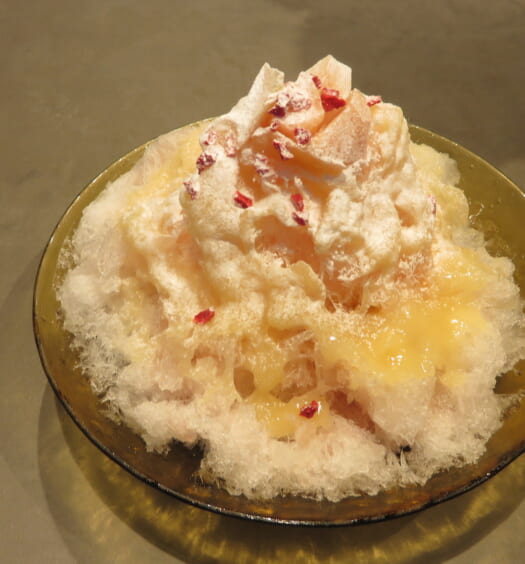 現代里山料理ZEN HOUSE＠ミレニアム 三井ガーデンホテル東京　花桃露（かき氷）