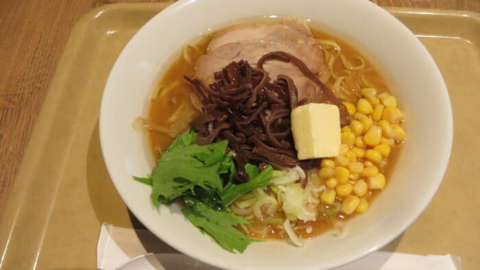 POPUPラーメン　富良野とみ川 味噌バターコーンらあめん