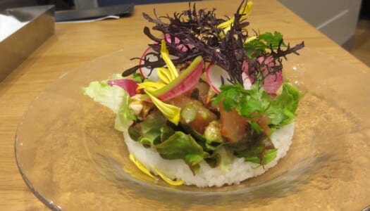 有楽町　キハチカフェ＠日比谷シャンテ　マグロとアボカドのサラダごはん