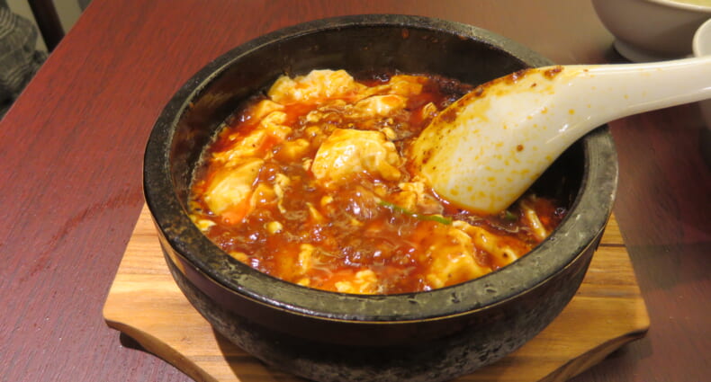 陳家私菜 銀座店　A定食 頂天石焼麻婆豆腐
