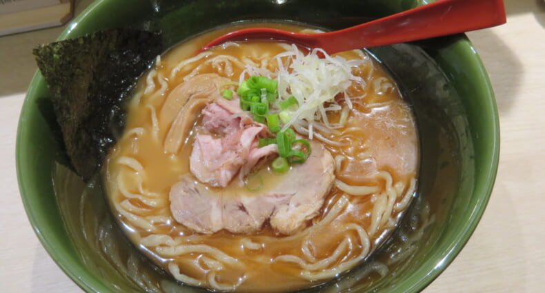 焼きあご塩らー麺 たかはし 東急プラザ銀座店　焼きあご塩らー麺