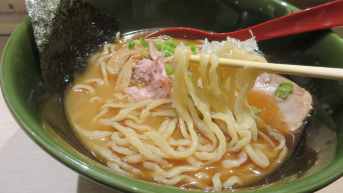 焼きあご塩らー麺 たかはし 東急プラザ銀座店　焼きあご塩らー麺