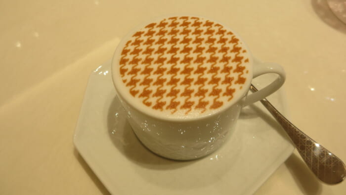 CAFÉ DIOR by Anne-Sophie Pic Ginza　カプチーノ