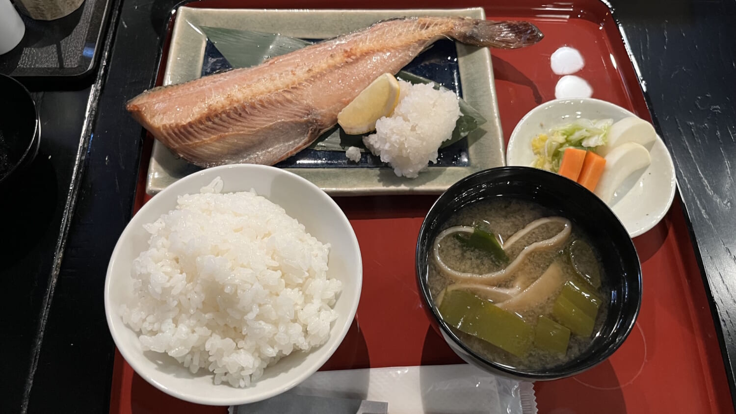 丸壱富士 銀座コリドー街　ほっけ焼き定食