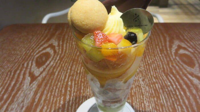 ピエールマルコリーニ　パフェ マチェドニア