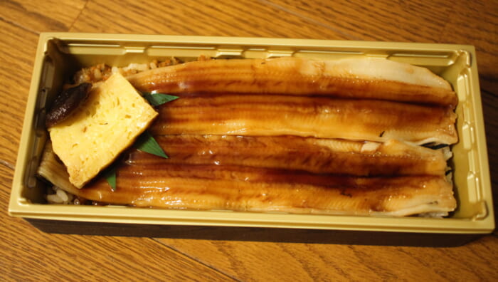 駅弁屋 祭　あなご弁当
