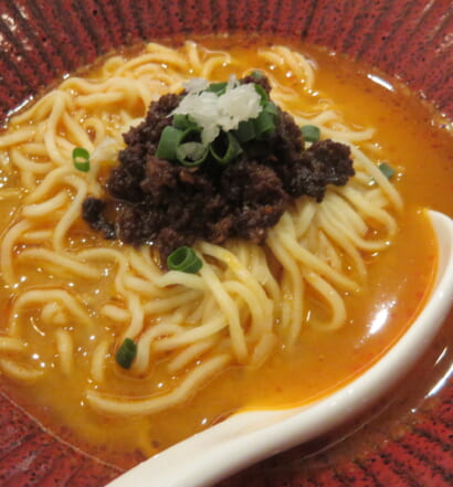 レンゲ華　担々麺
