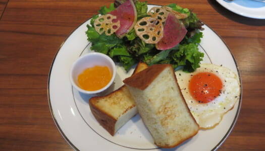 銀座　パンとエスプレッソとGINZA LOUNGE　目玉焼きセット | フレンチトースト