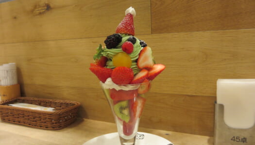 有楽町　果実園リーベル＠日比谷シャンテ　クリスマスパフェ | ランチプレート