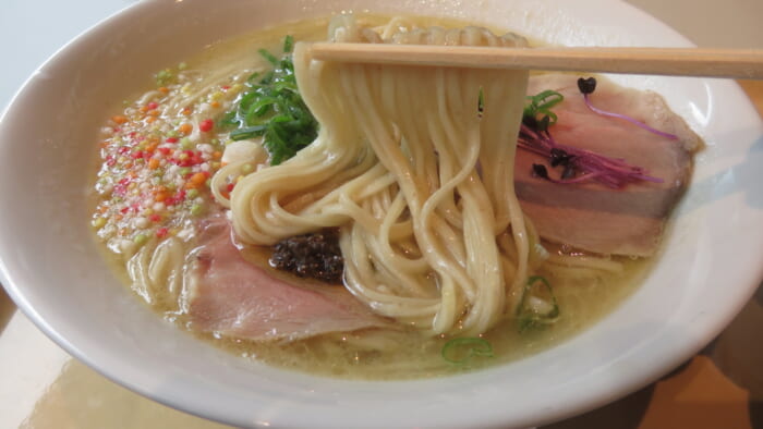 POPUPラーメン　中華蕎麦 三藤 トリュフ＆ボルチーニクリーム