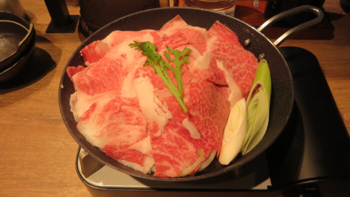 大衆すき焼き 北斗 東銀座店　和牛すき焼き定食（並）