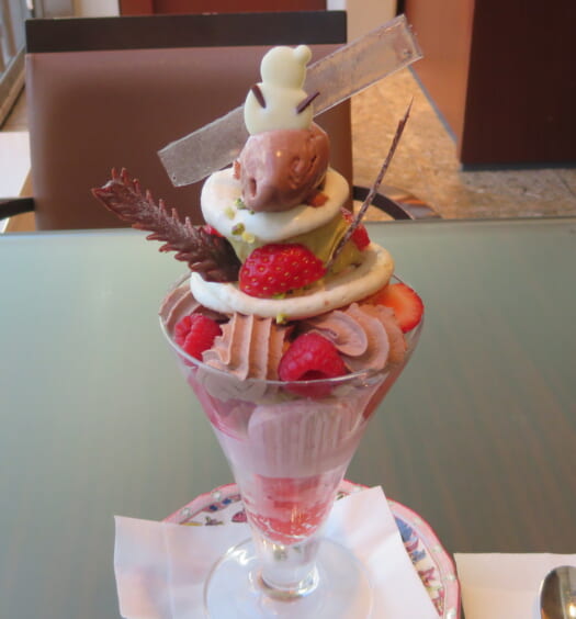 ショコラティエ　パレドオール　パフェパレドオール　イヴェール