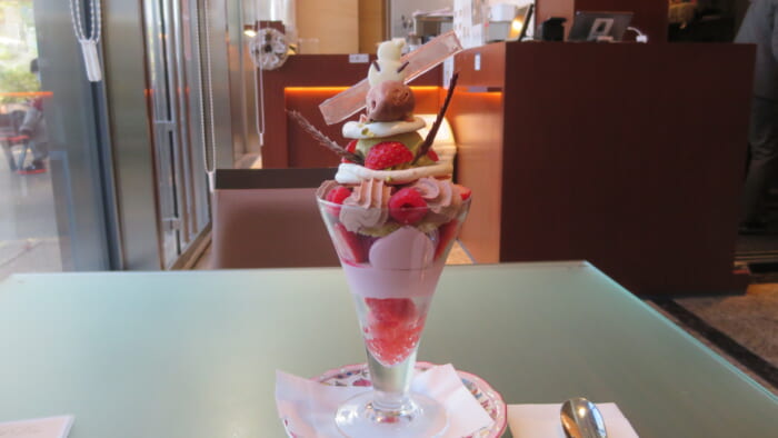 ショコラティエ　パレドオール　パフェパレドオール　イヴェール